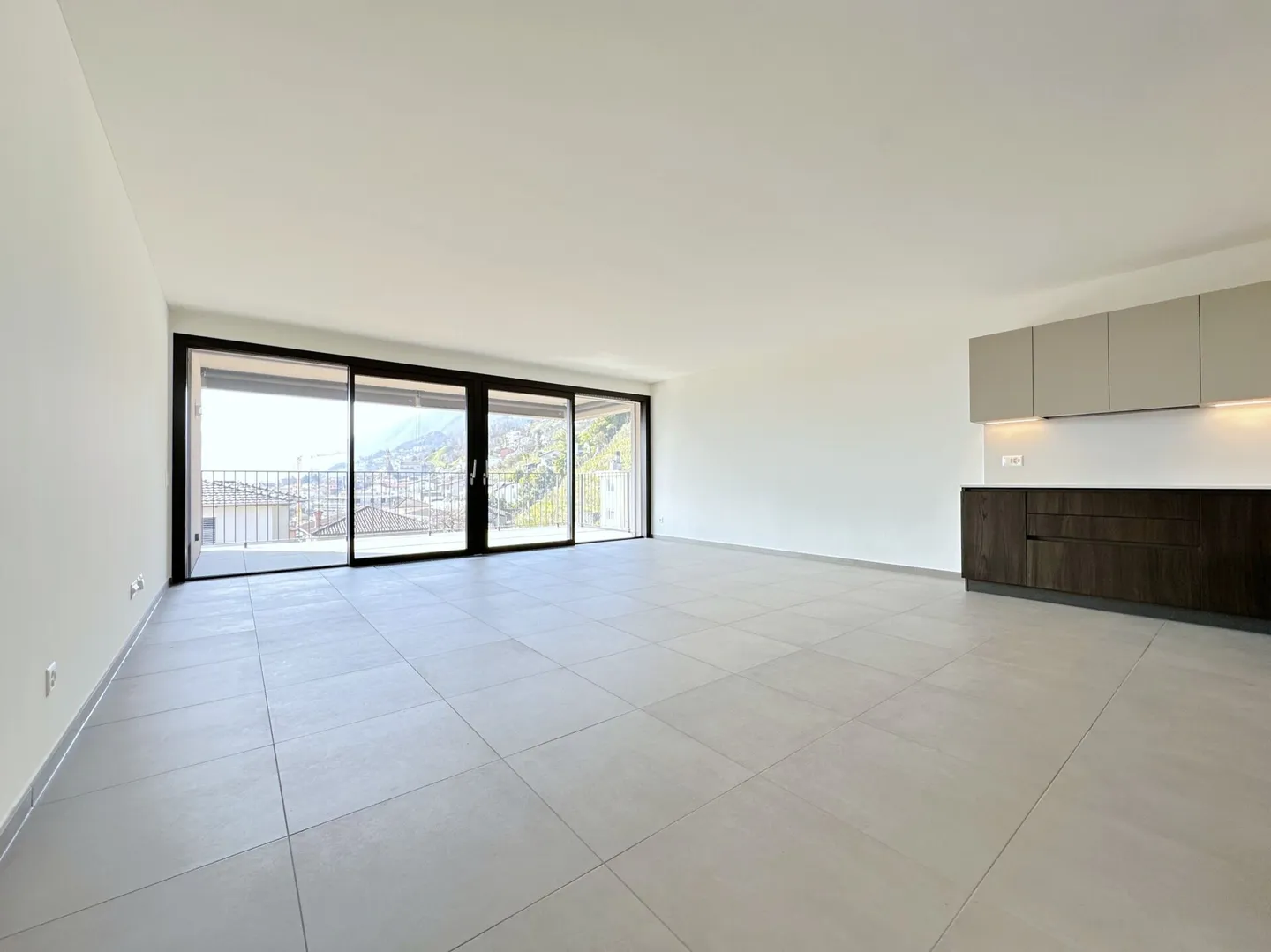 Bellissimo appartamento di 4,5 stanze in un nuovo edificio - Residenza Ai Giardini - Foto 3 di 12