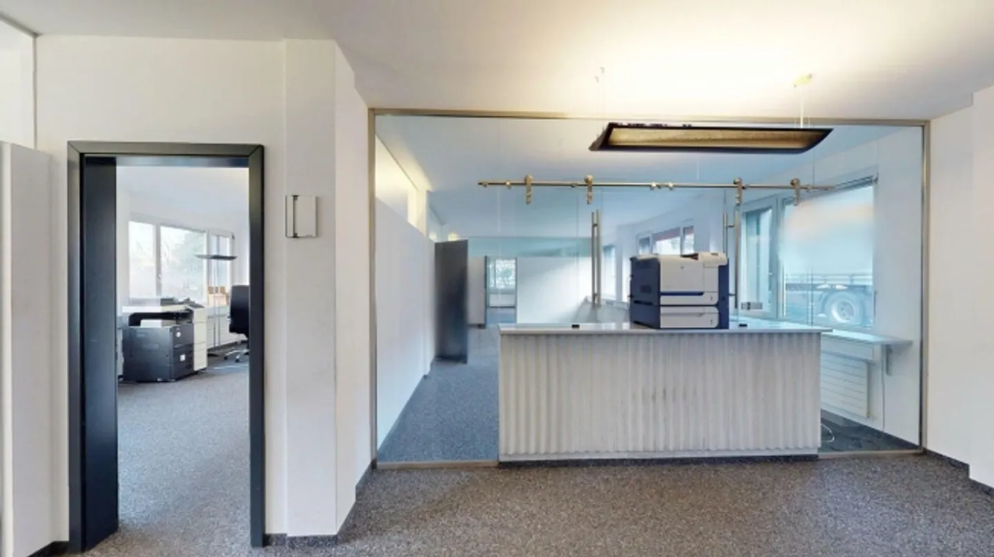 Uffici attraenti in una posizione centrale da 161 a 324 m2 - Foto 1 di 11