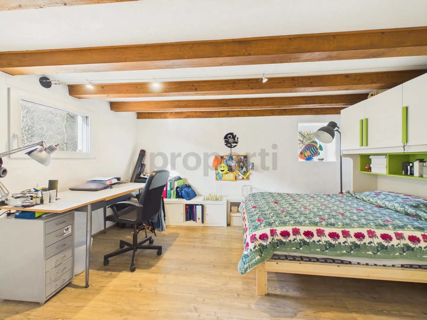 Exklusive Villa mit 7,5 Zimmern, eingebettet in die Natur mit dépendance und... - Foto 8 von 13