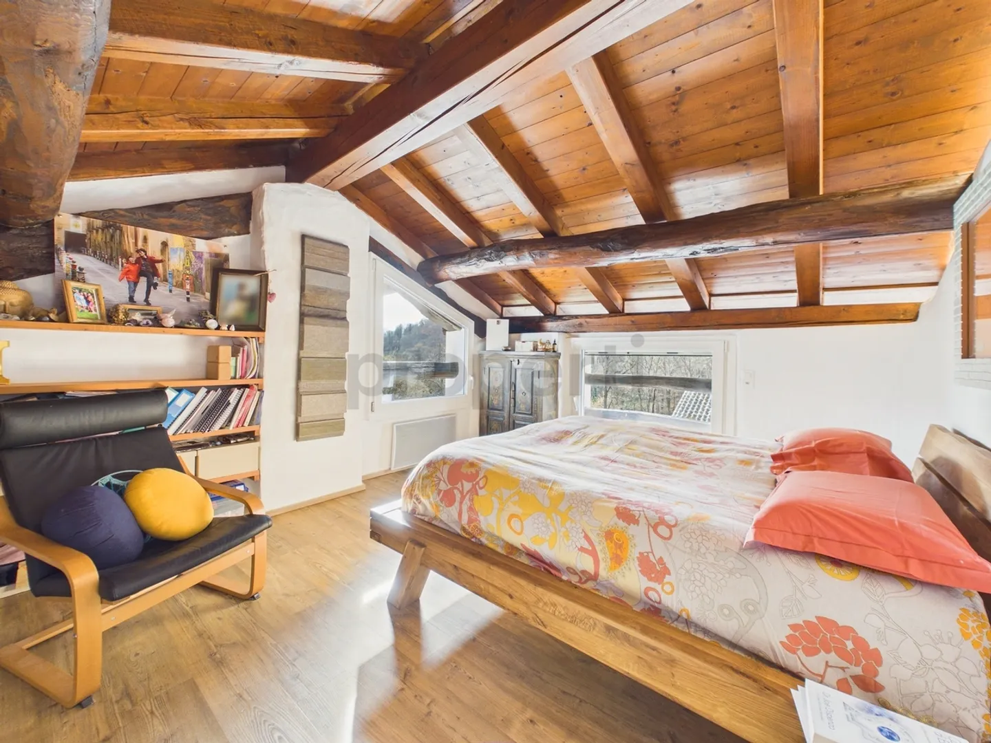 Exklusive Villa mit 7,5 Zimmern, eingebettet in die Natur mit dépendance und... - Foto 9 von 13