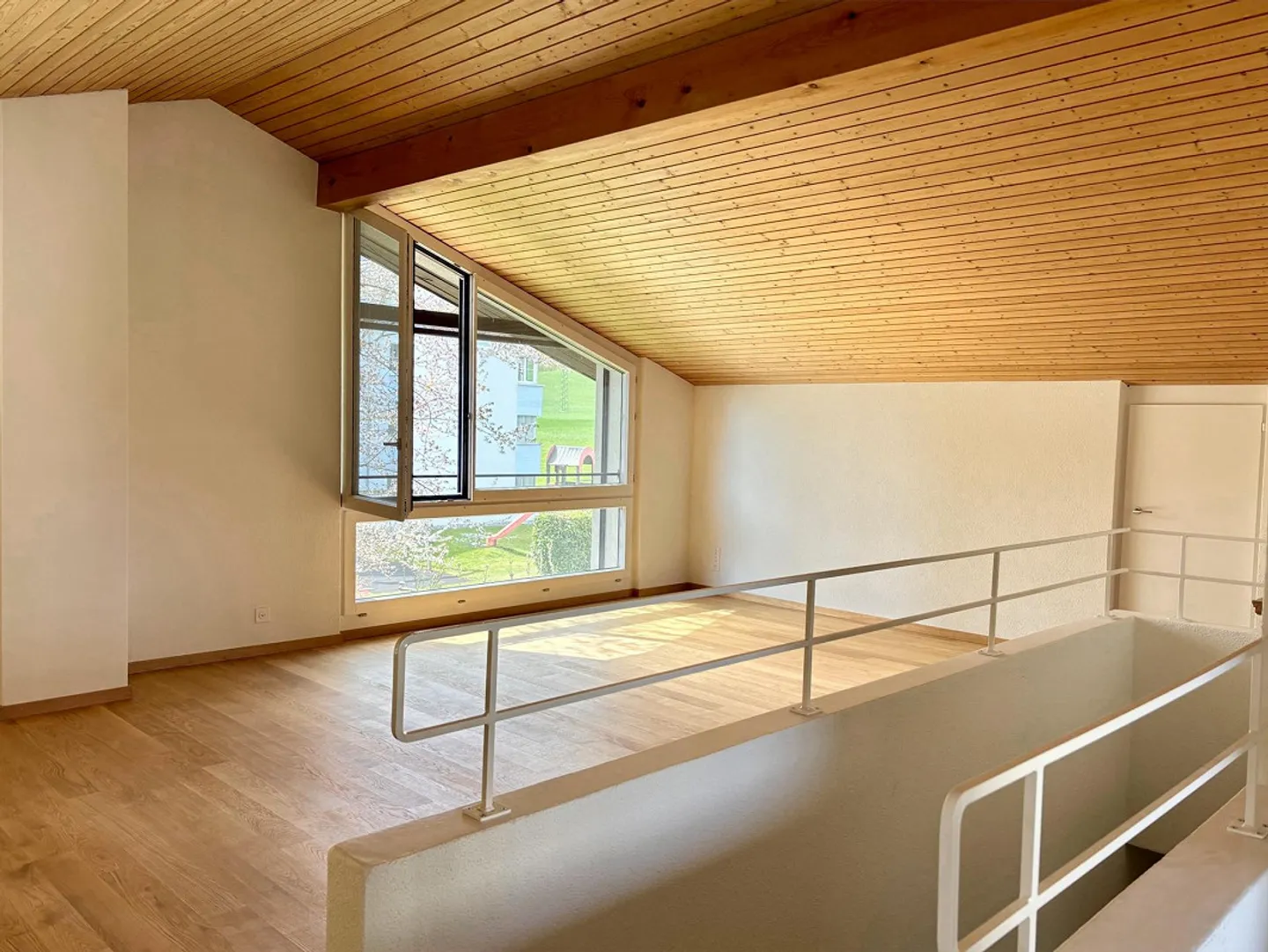 Casa unifamiliare - Foto 13 di 16