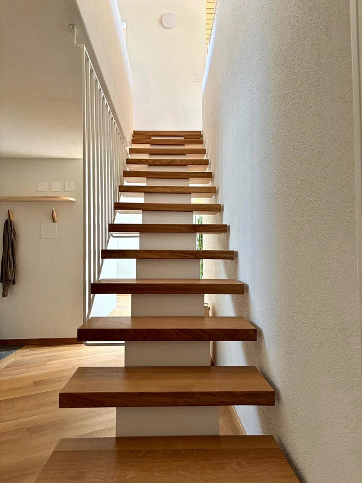 Casa unifamiliare - Foto 12 di 16