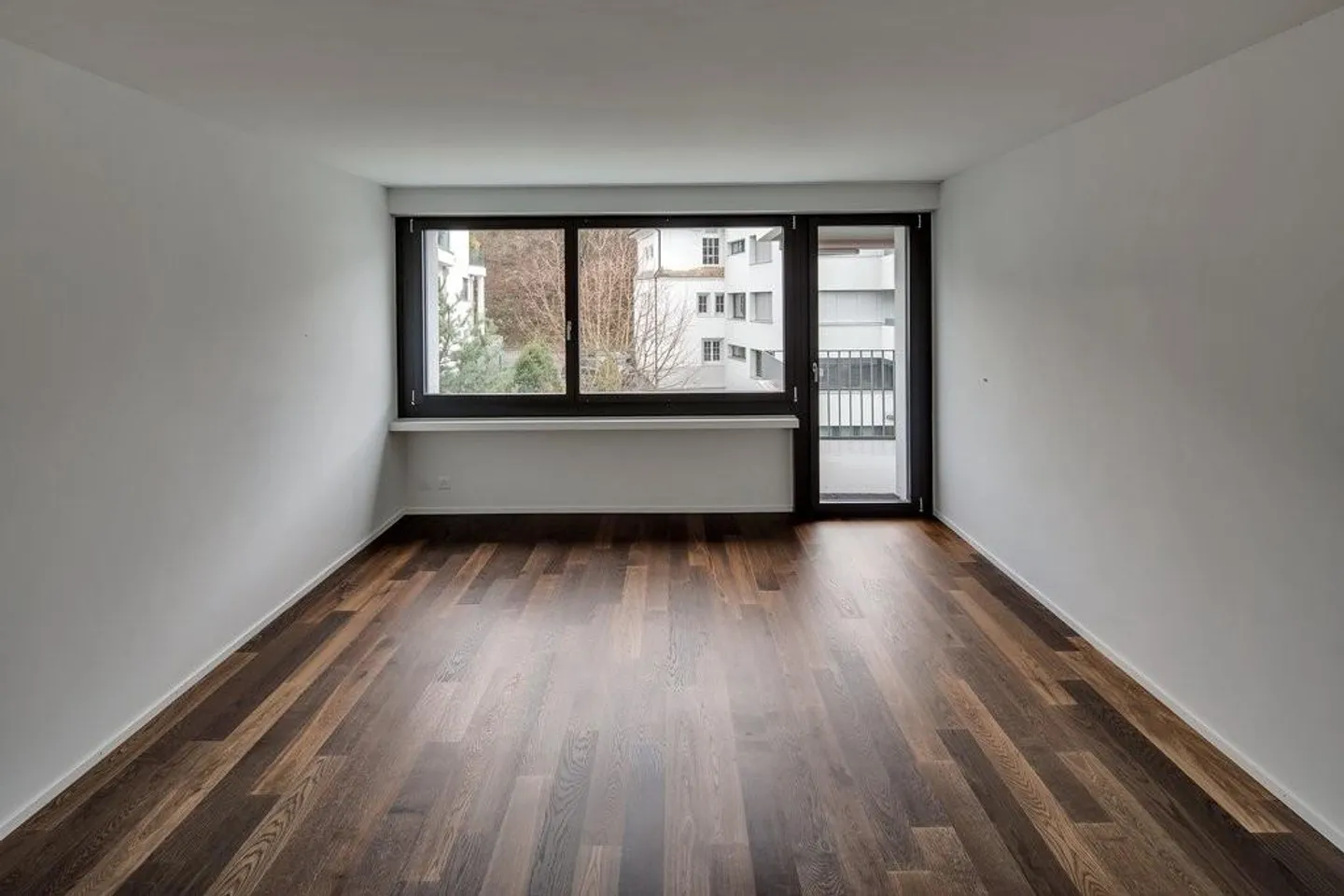 Dreamlike Penthouse Apartment with Panoramic Lake View in Rüschlikon - Photo 8 of 12