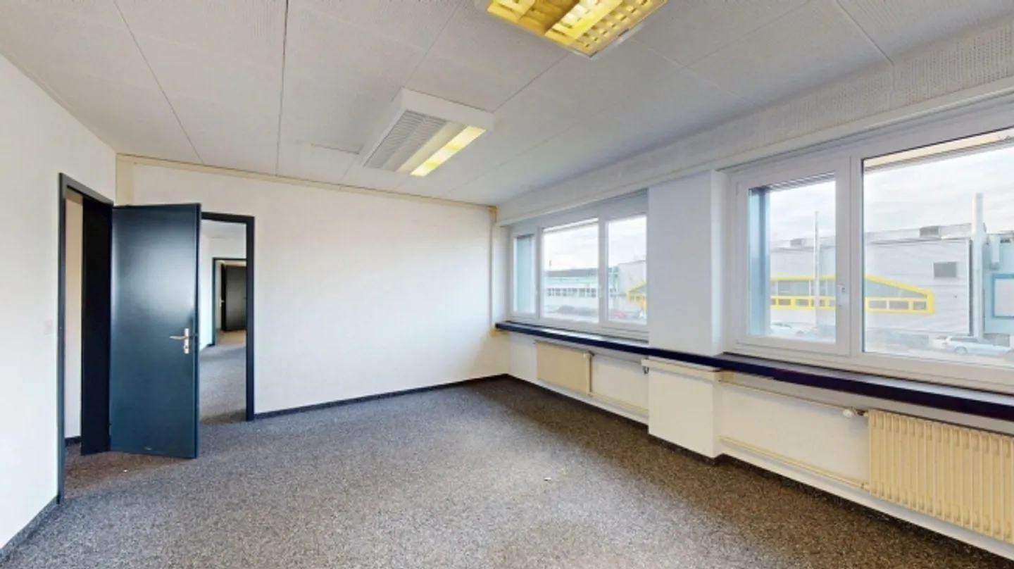 Uffici attraenti in una posizione centrale da 161 a 324 m2 - Foto 8 di 11