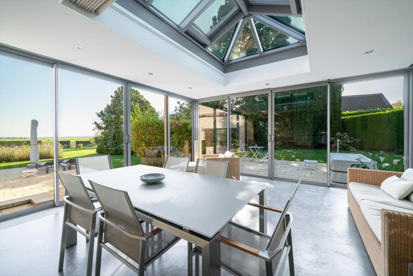 Bella villa Vaudoise individuale a Chéserex - Foto 1 di 10