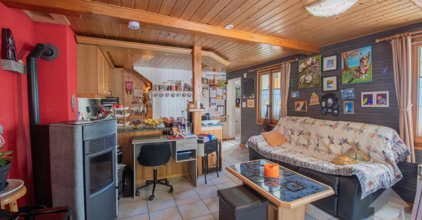 Maison de village au cœur de Salvan, un cocon authentique - Foto 3 di 11