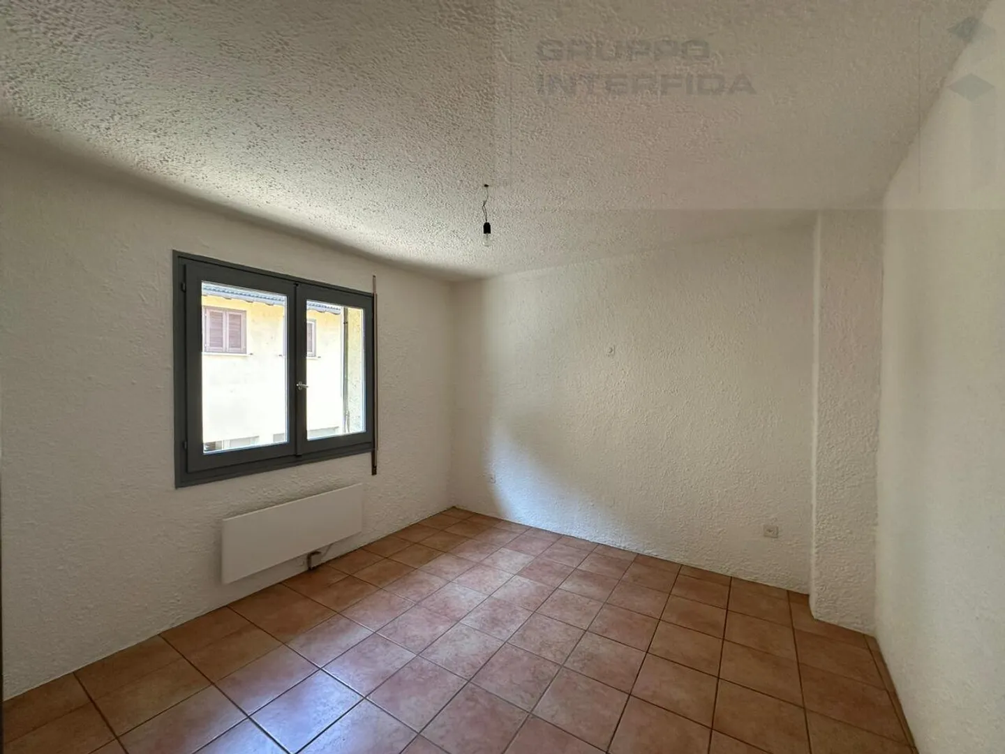 Single-family house 4.5 rooms with two parking spaces - Photo 6 of 12