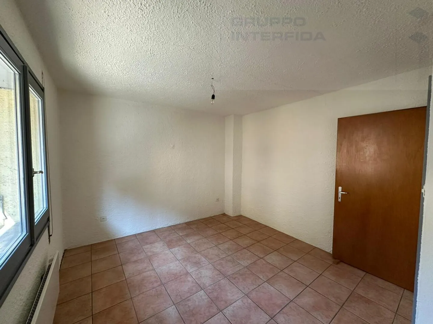 Single-family house 4.5 rooms with two parking spaces - Photo 7 of 12