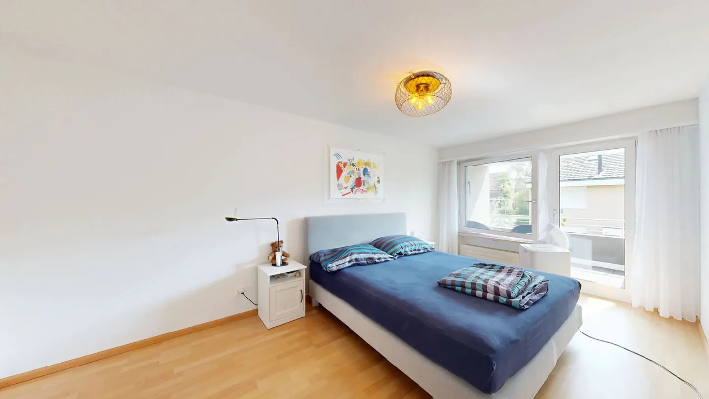 Maison de ville idyllique de 5,5 pièces avec garage et cheminée - Photo 8 sur 17