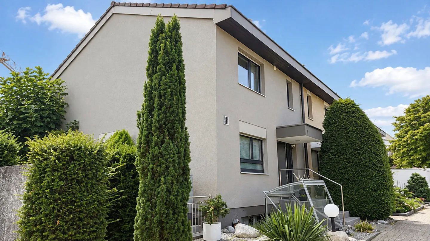 Maison de ville idyllique de 5,5 pièces avec garage et cheminée - Photo 15 sur 17