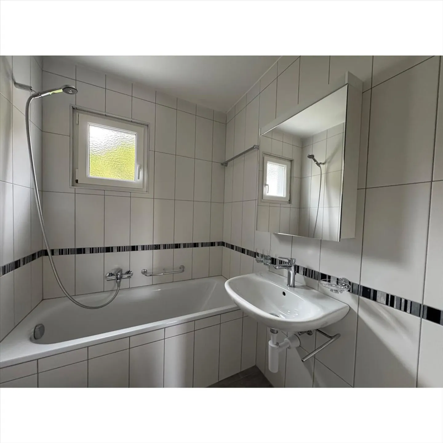 Appartamento ristrutturato di 4,5 locali con balcone - Foto 4 di 4