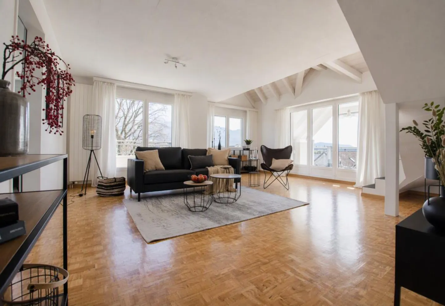 Appartamento duplex attraente di 4,5 locali in una posizione privilegiata - Foto 6 di 14