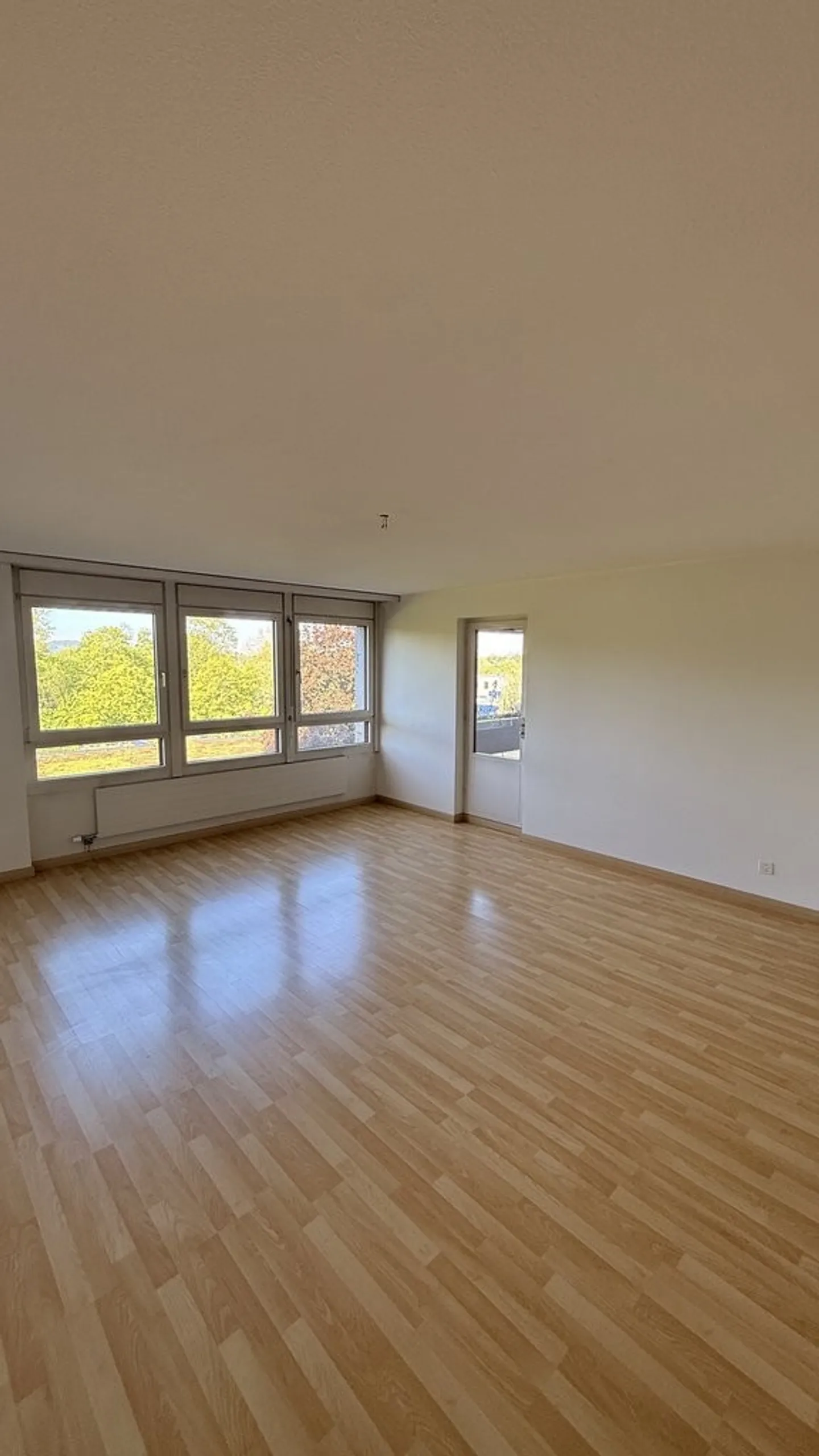 La tua nuova casa con vista - 4,5 stanze al 6° piano di Liebrüti - Foto 7 di 8