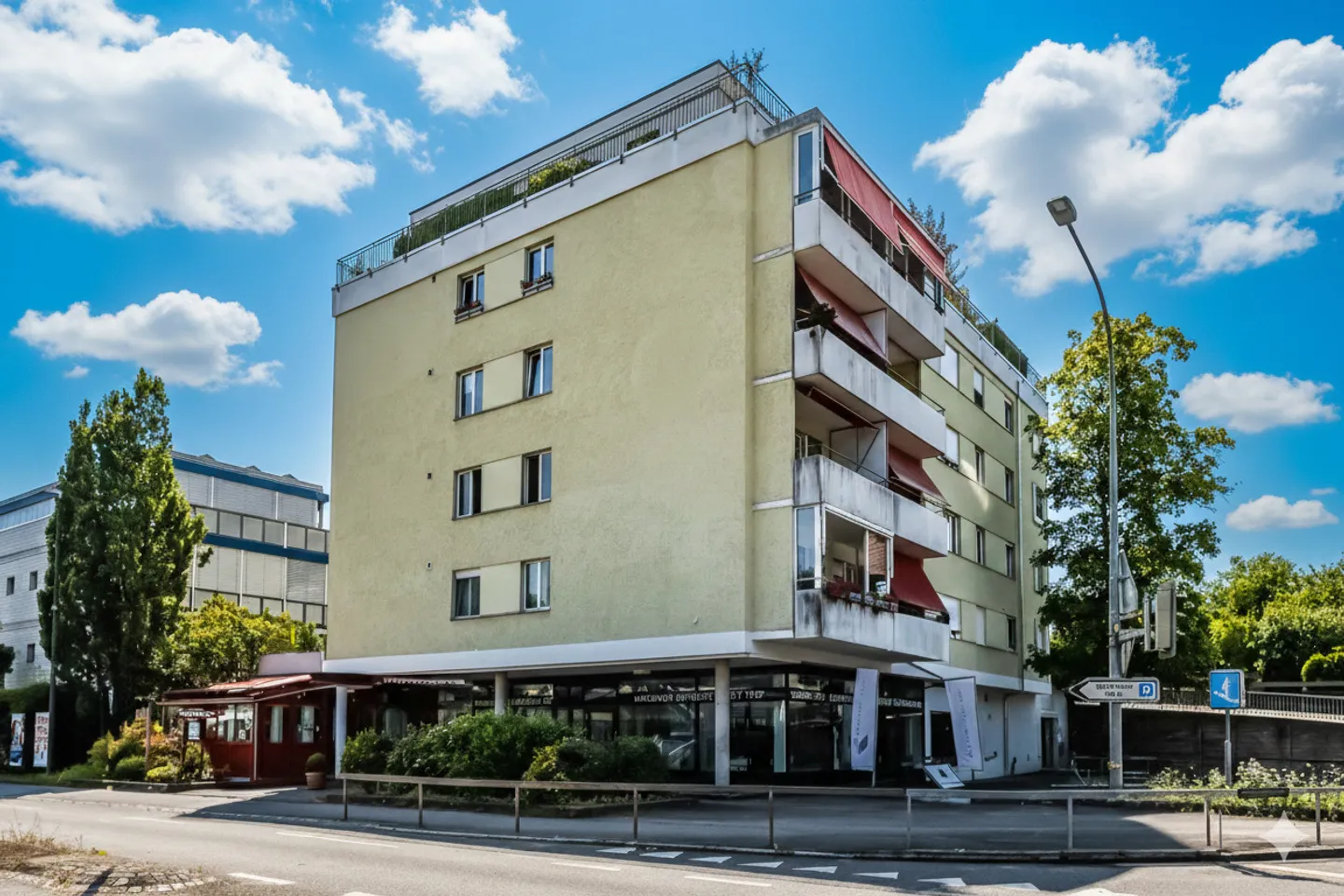 Affordable barrier-free living in a prime location - under building rights - Photo 10 of 11