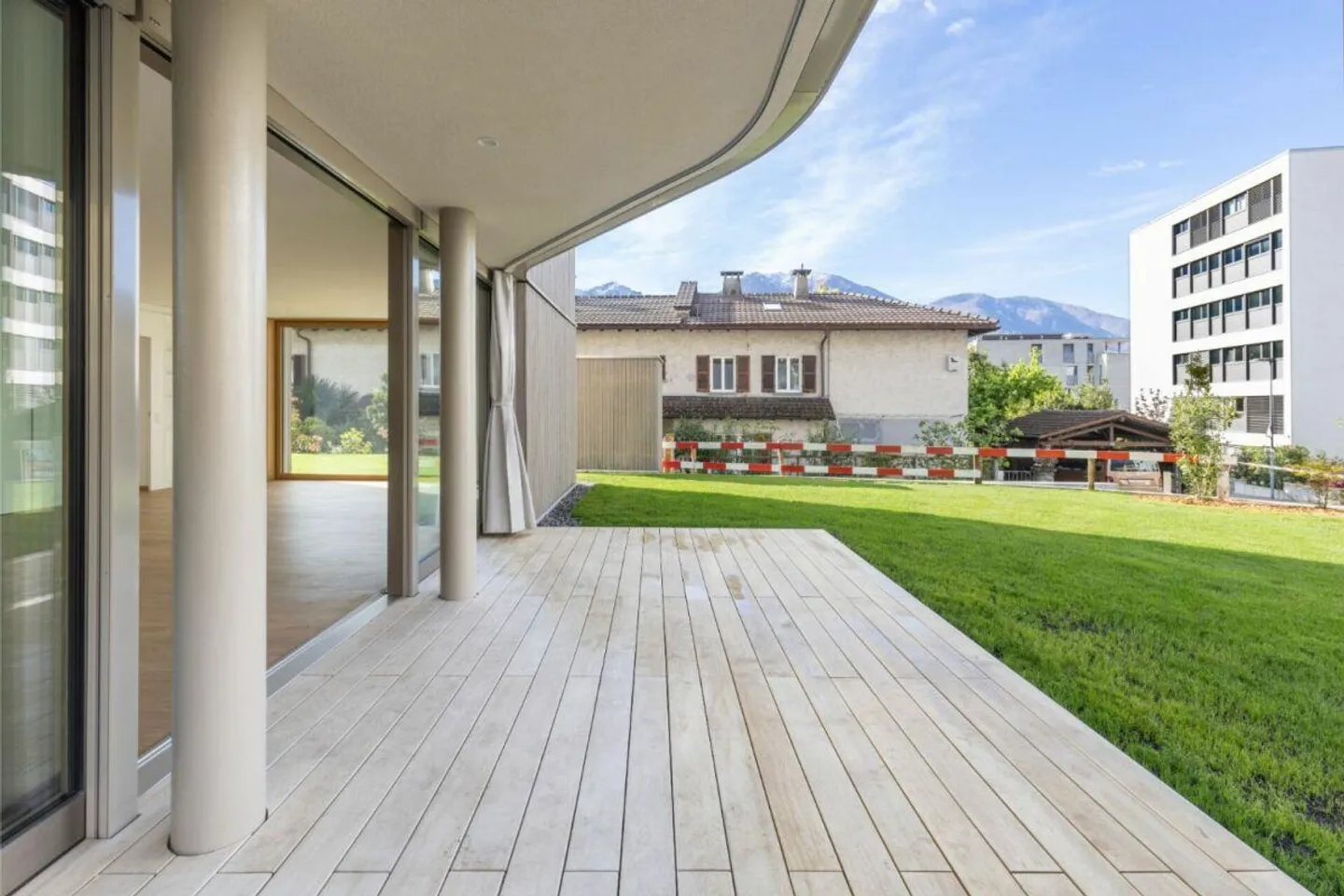 MINUSIO - Accogliente appartamento Minergie con giardino privato - Foto 1 di 18