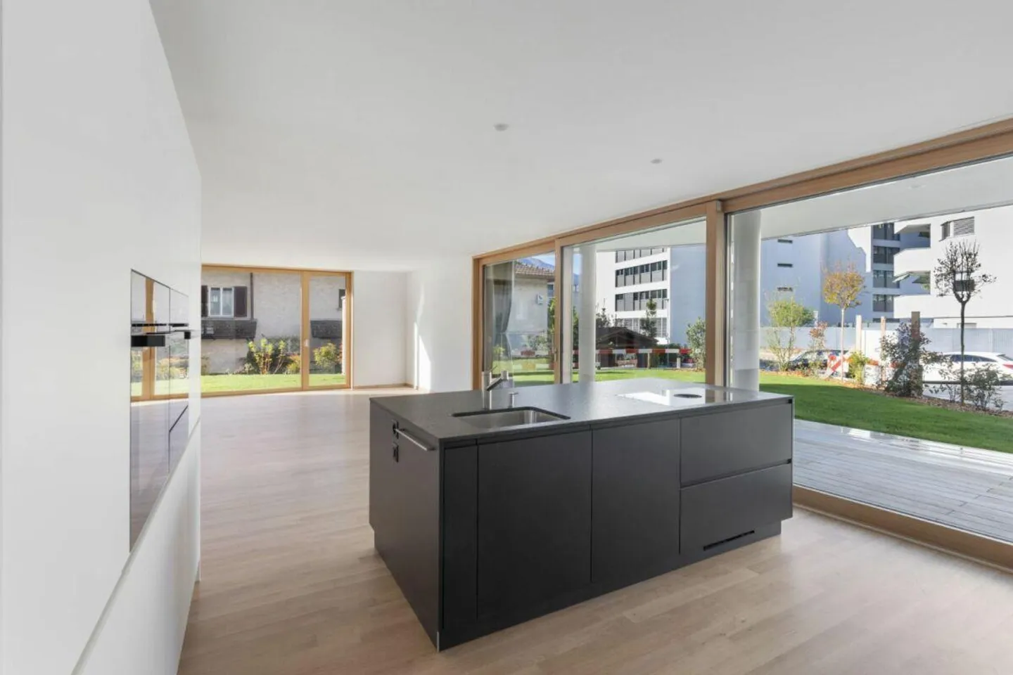 MINUSIO - Accogliente appartamento Minergie con giardino privato - Foto 4 di 18