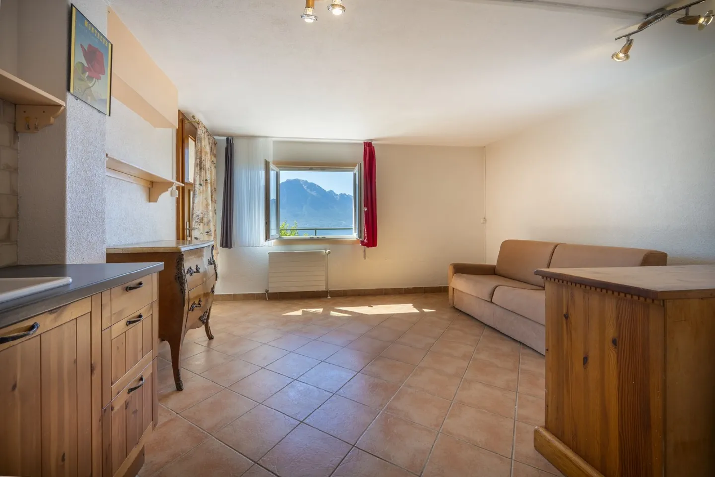 Charmante Villa mit Seeblick - Foto 8 von 12