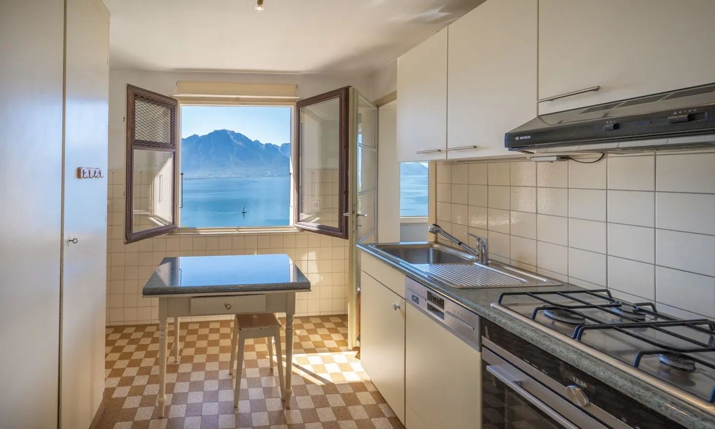 Charmante Villa mit Seeblick - Foto 5 von 12