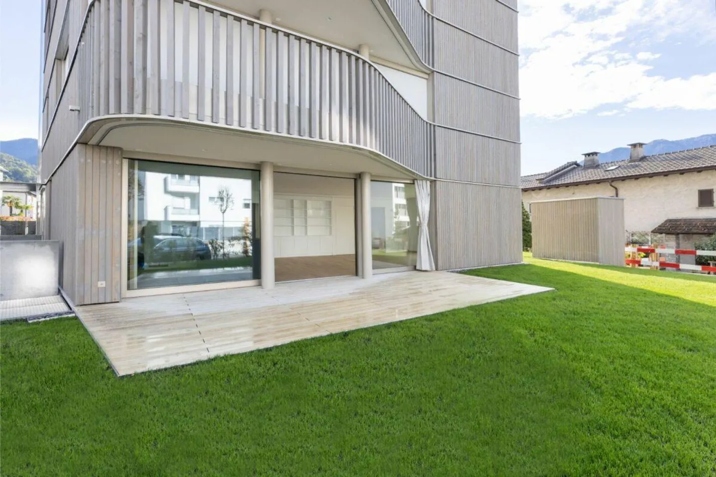 MINUSIO - Accogliente appartamento Minergie con giardino privato - Foto 8 di 18