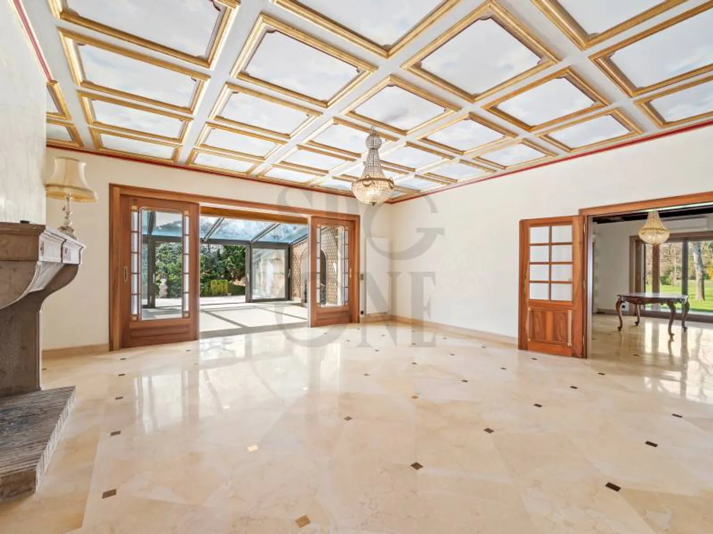 Residenza di carattere con parco privato e accesso diretto al lago - Foto 5 di 12
