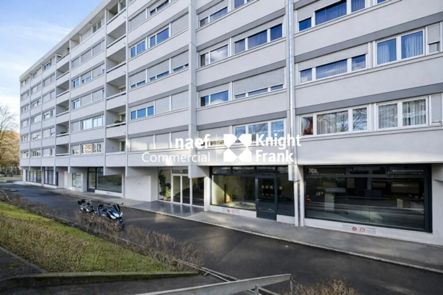 Gewerbeeinheit von ca. 73m2 zu vermieten - Lancy - Foto 2 von 2