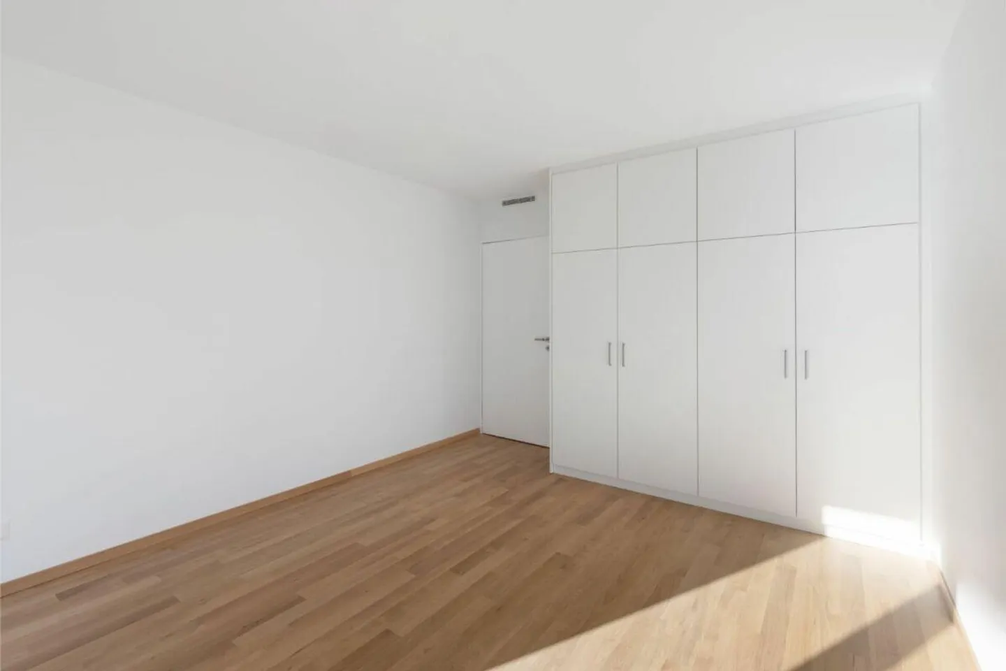 MINUSIO - Accogliente appartamento Minergie con giardino privato - Foto 11 di 18