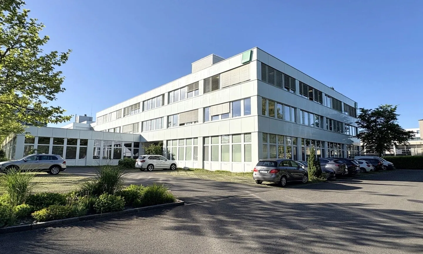 Immeuble mixte à louer - Photo 1 sur 4