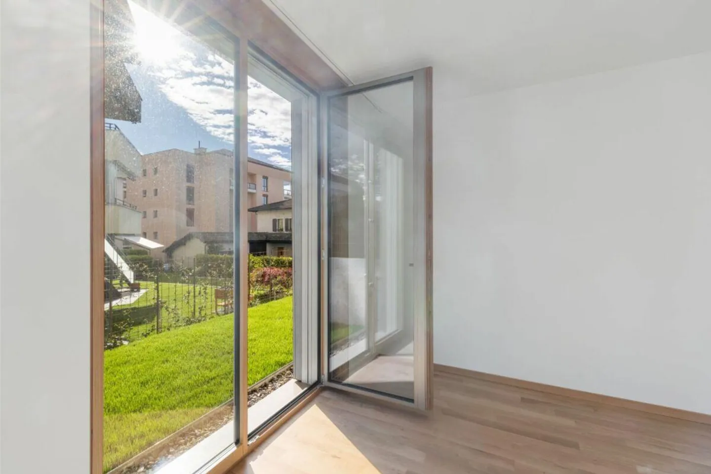 MINUSIO - Accogliente appartamento Minergie con giardino privato - Foto 12 di 18