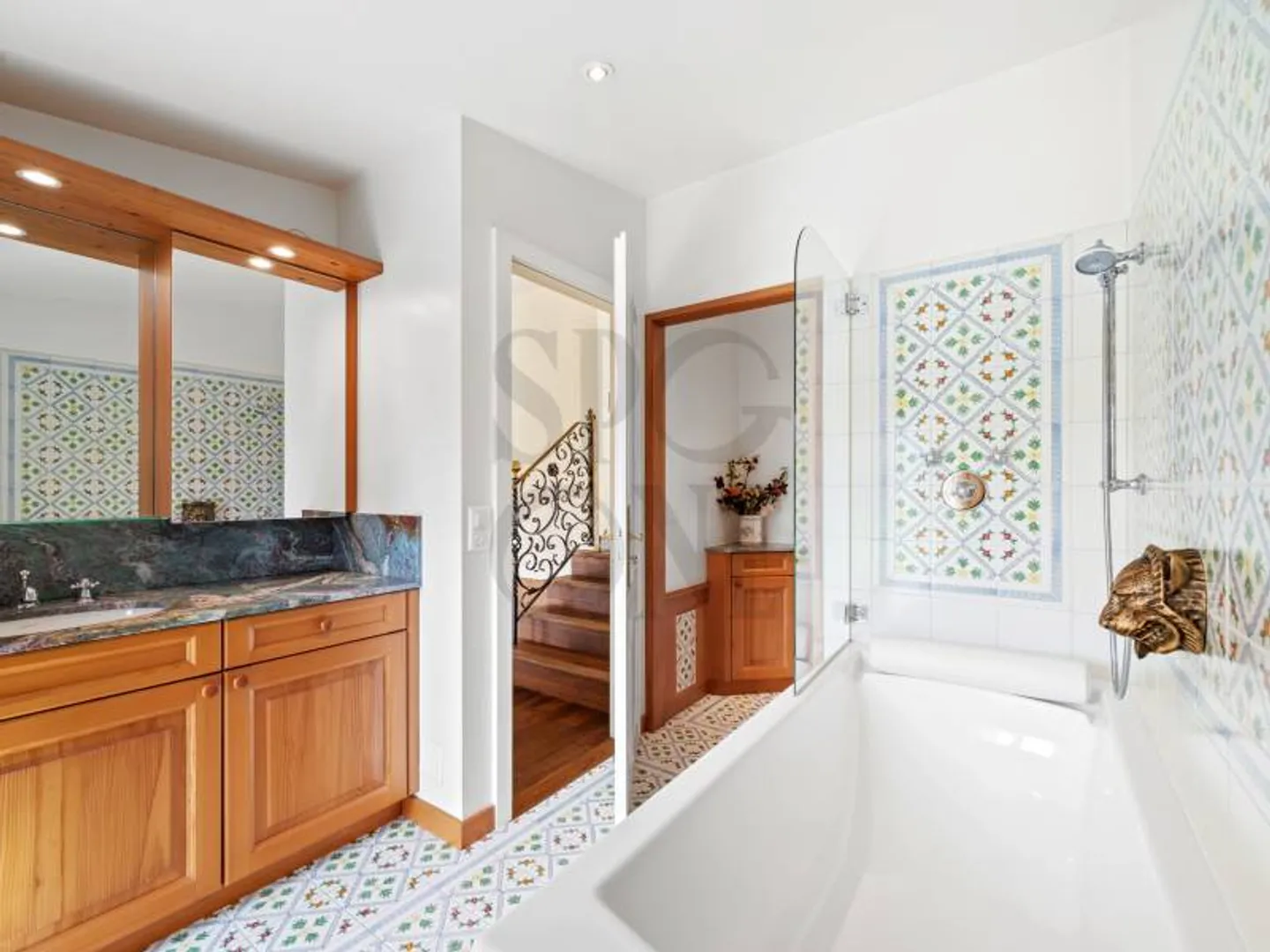Residenza di carattere con parco privato e accesso diretto al lago - Foto 10 di 12