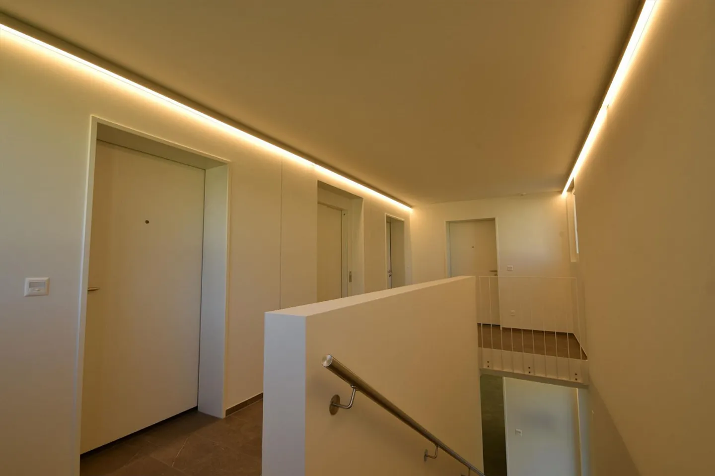 APPARTAMENTO 2,5 STANZE AL PIANO SUPERIORE - VIENI A ESPERIMENTARE RIMANERE GODERE - Foto 6 di 6