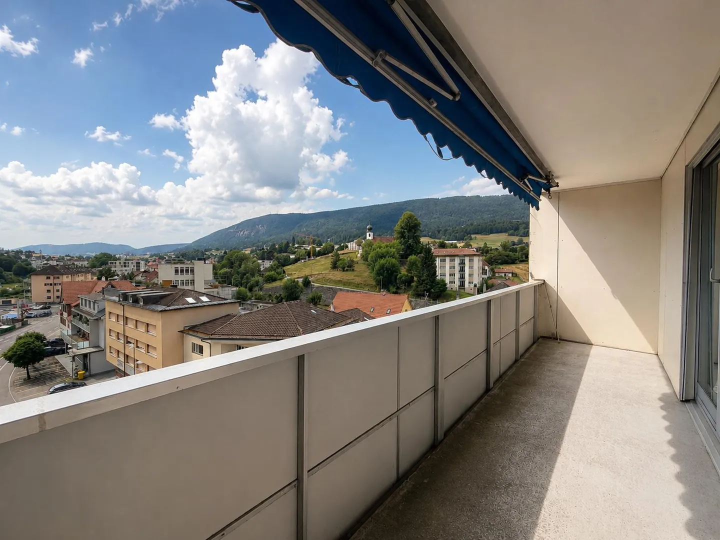 Charmante 4-Zimmer-Wohnung mit 2 Balkonen - Foto 1 von 13