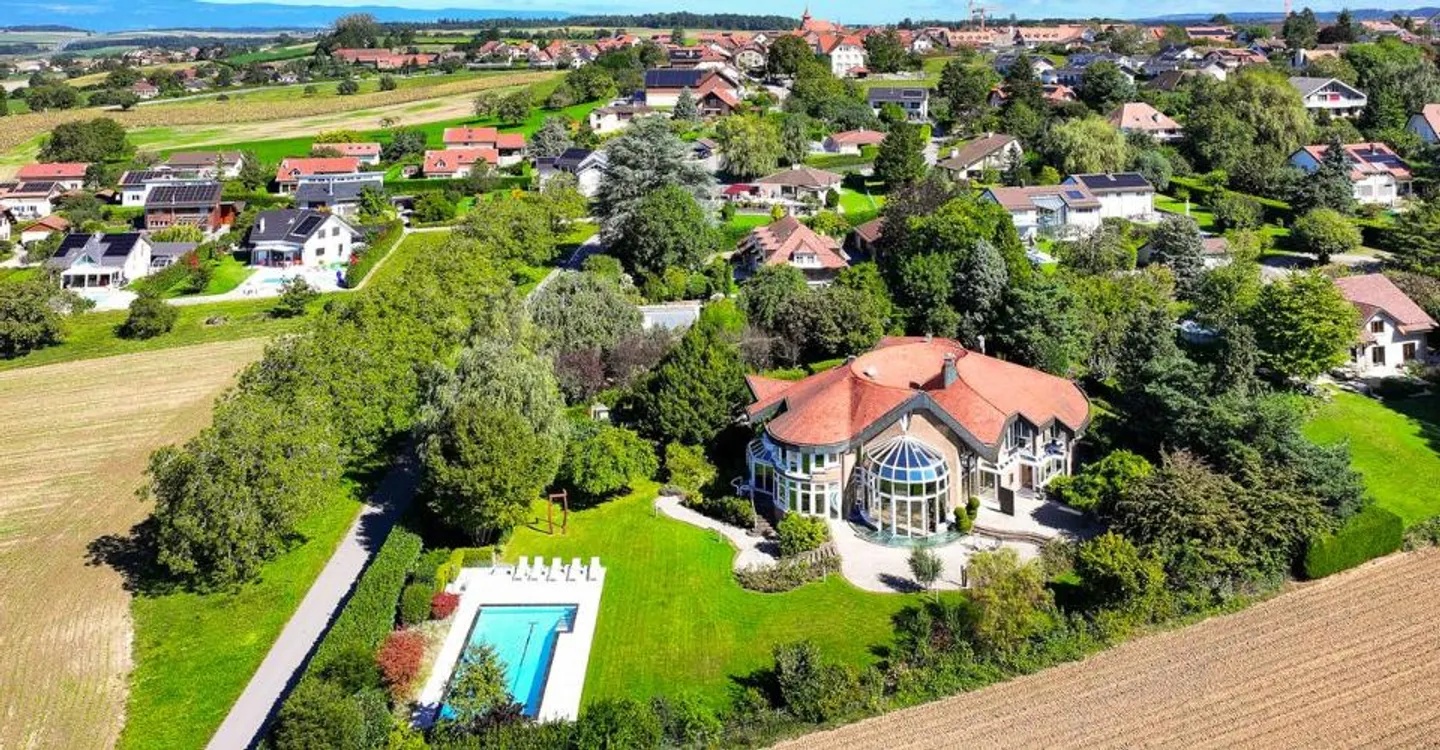 Sublime villa d'architetto alle porte di Losanna - Foto 6 di 13