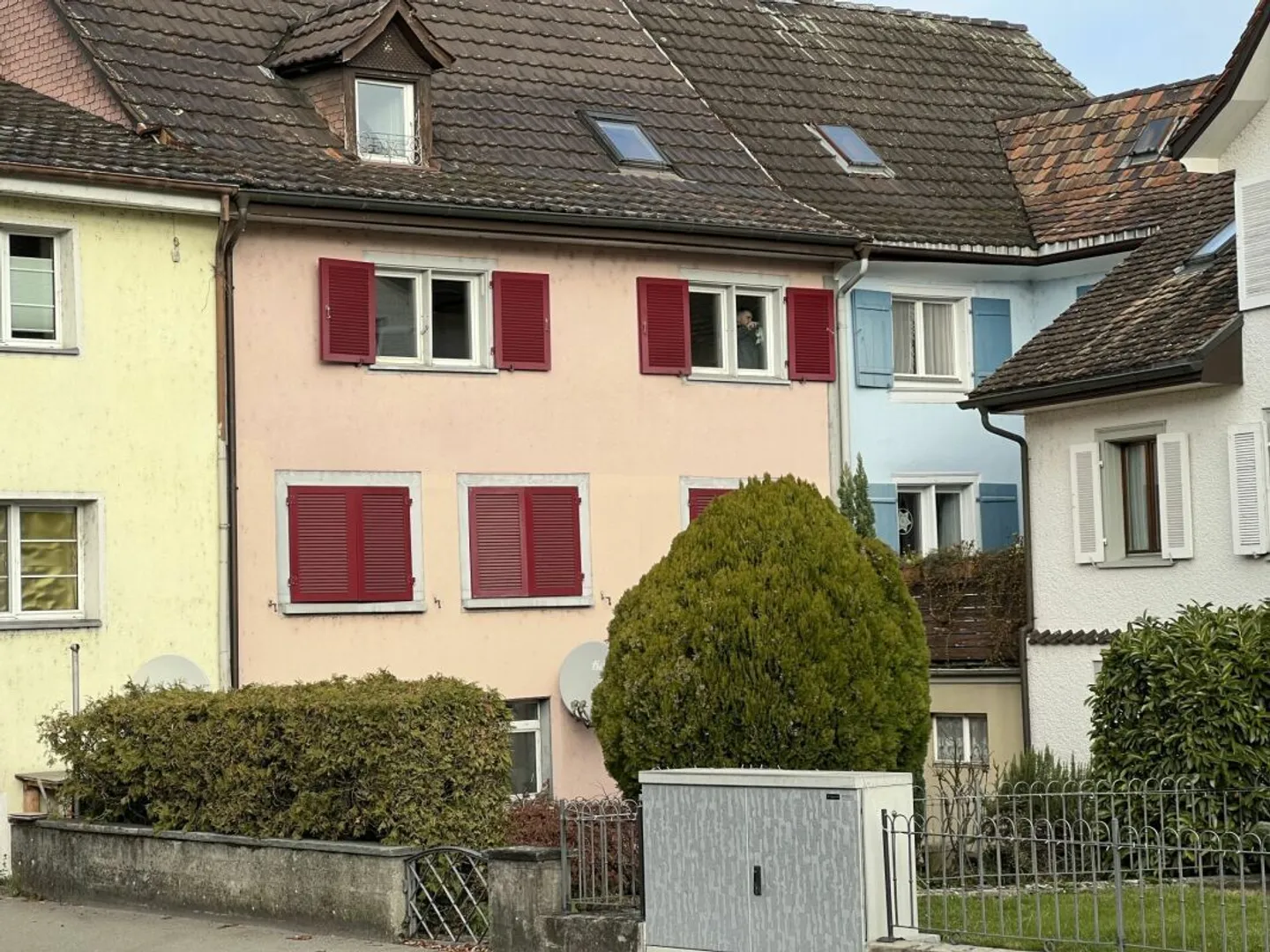 Charmantes Mehrfamilienhaus - Foto 1 von 12