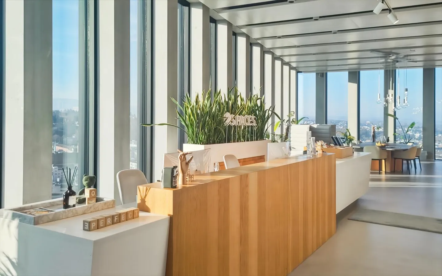 Lavora, organizza riunioni e promuovi la collaborazione in spazi per uffici presso Spaces Grosspeter Tower - Foto 6 di 18