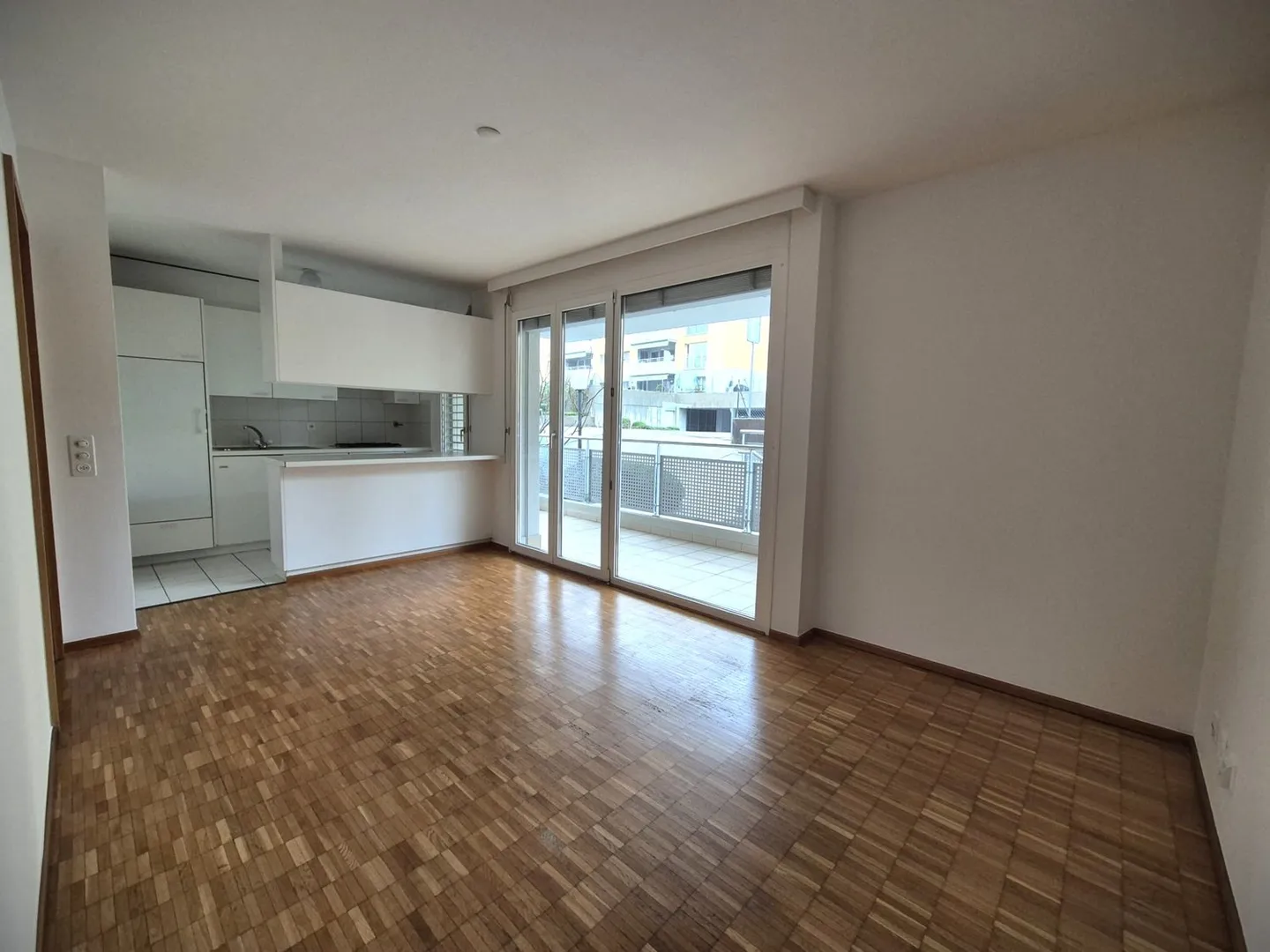 PREGASSONA - APPARTAMENTO DI DUE E MEZZO STANZE IN AFFITTO - Foto 2 di 5