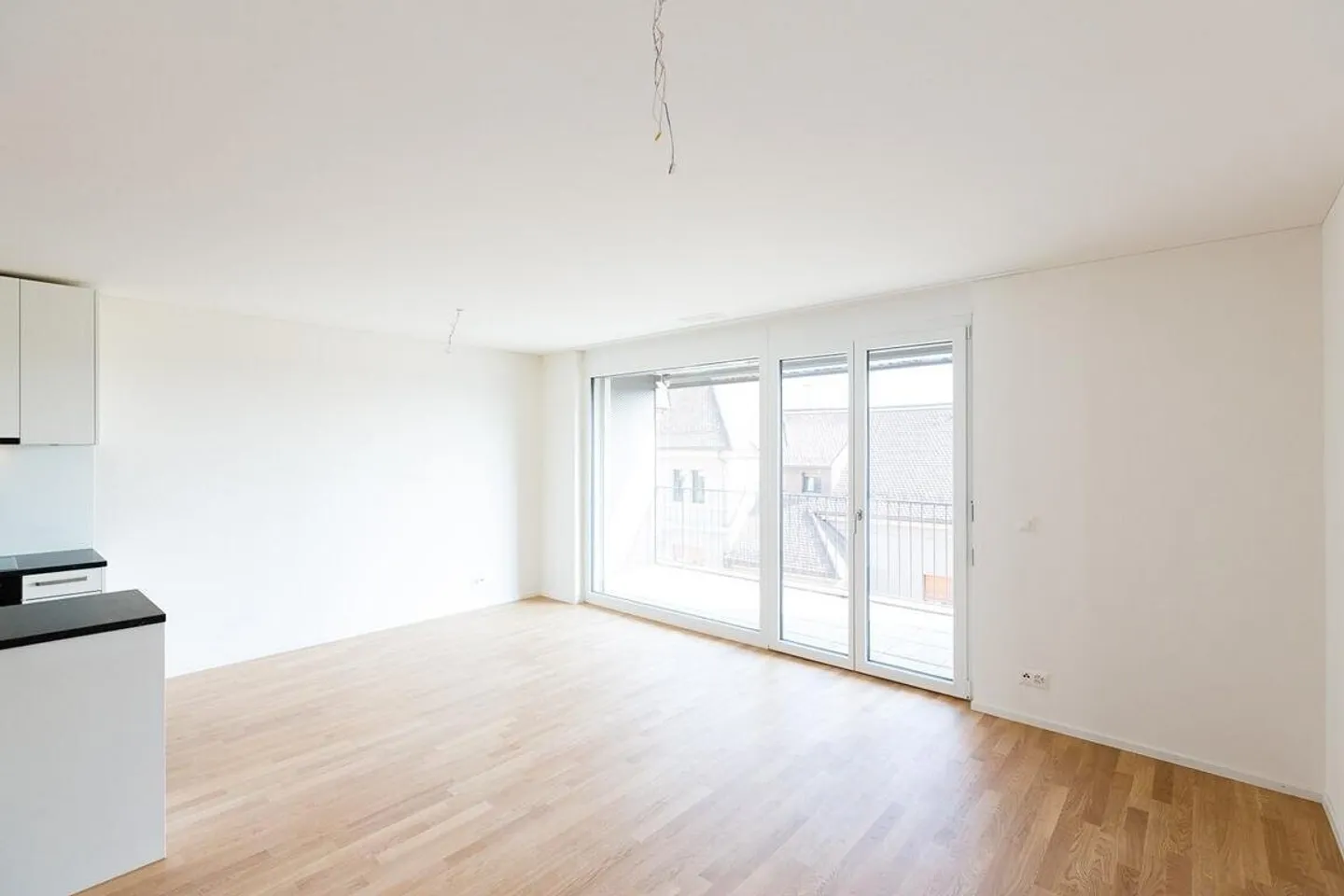 Apartment for rent - Photo 3 of 12