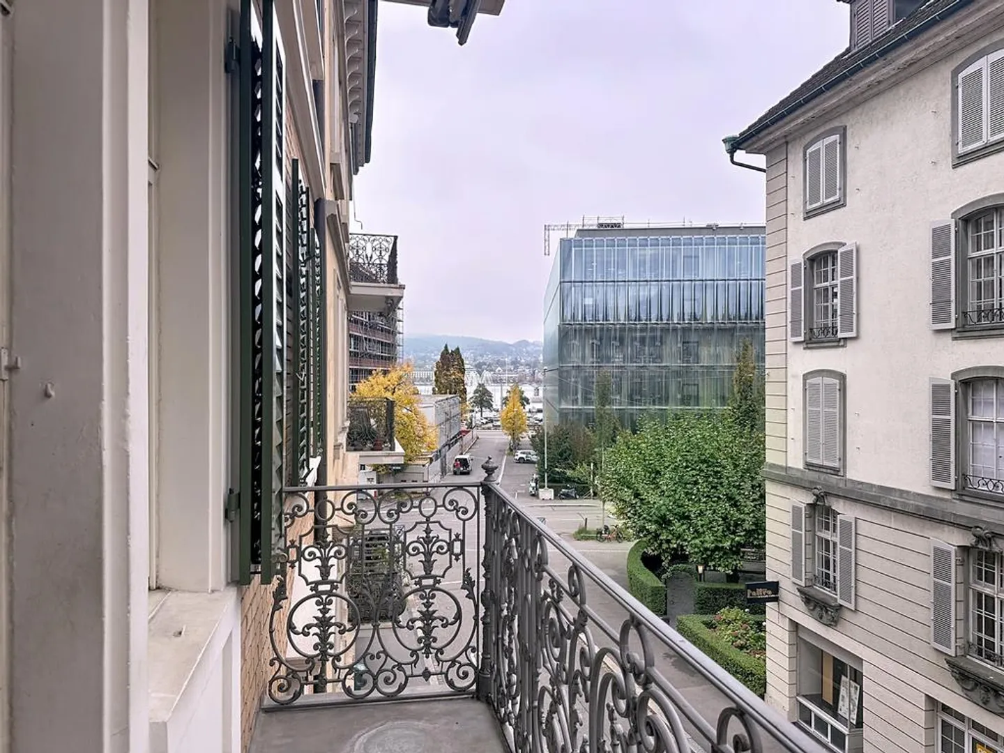 Appartement rénové de 3,5 pièces dans le meilleur emplacement du quartier Enge - Photo 2 sur 11