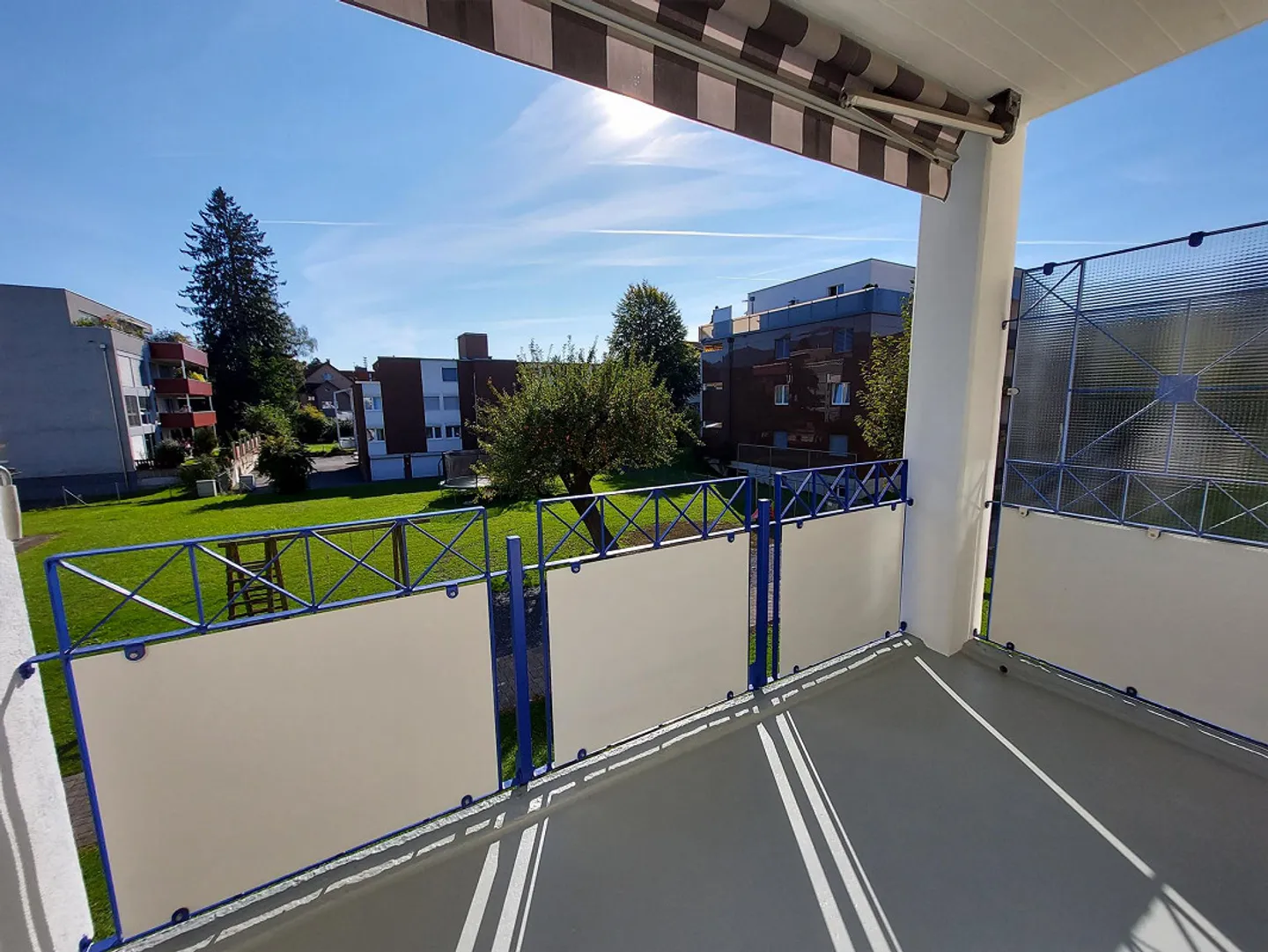 Sunny 2.5 Room Apartment - Photo 8 of 8