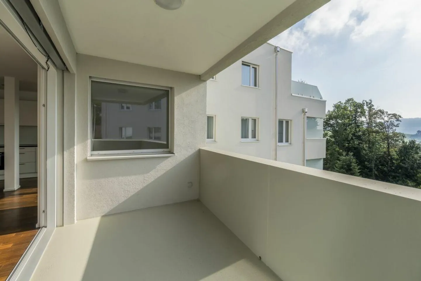 Grosszügige Wohnung mit toller Aussicht - Foto 7 von 9