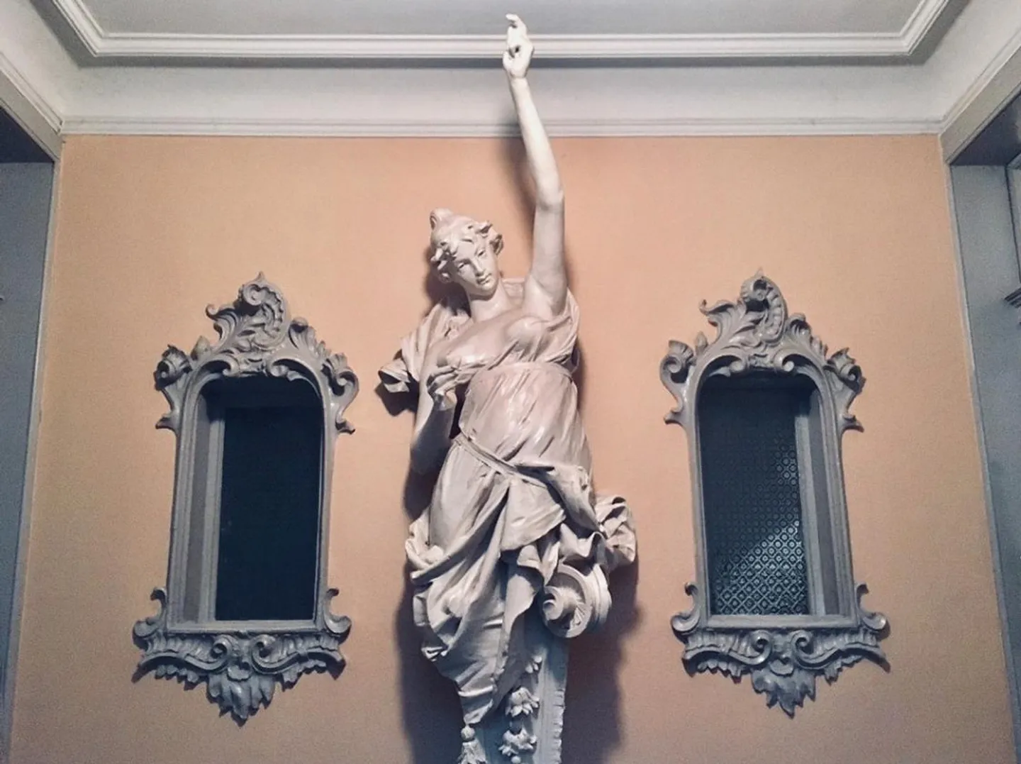 Appartement 3.5 pièces dans une villa historique à Kirchenfeld - Photo 3 sur 9