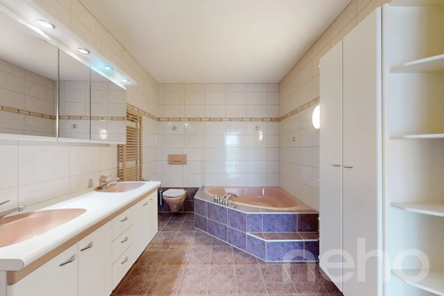 Appartement en terrasse spacieux de 5,5 pièces à Düdingen - Photo 10 sur 13