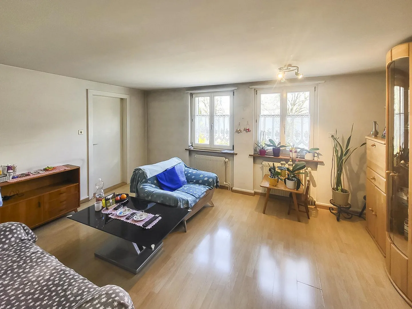 Einfamilienhaus mit Gewerbe und Schopf - Foto 5 di 13