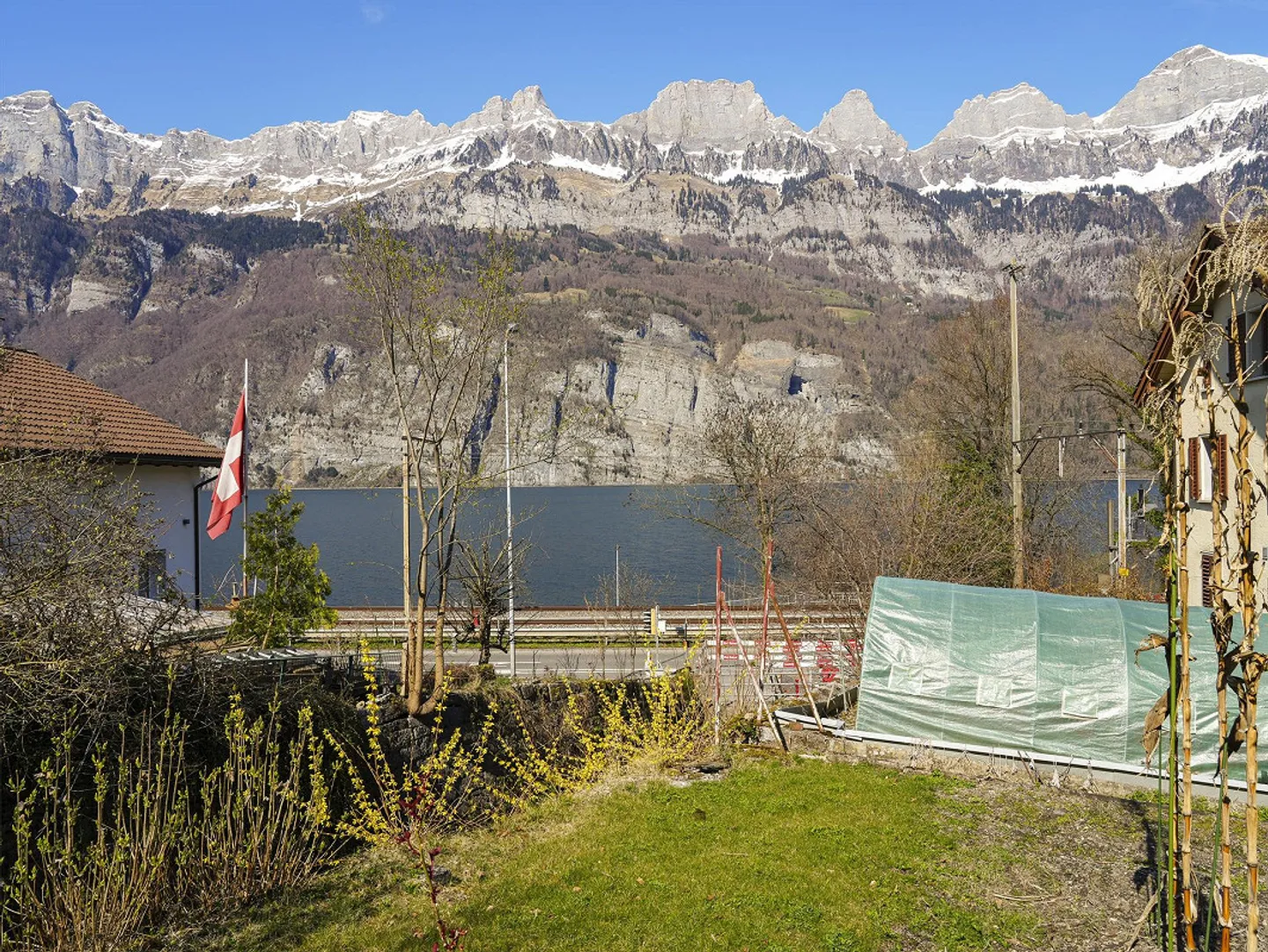 Einfamilienhaus mit Gewerbe und Schopf - Foto 12 di 13