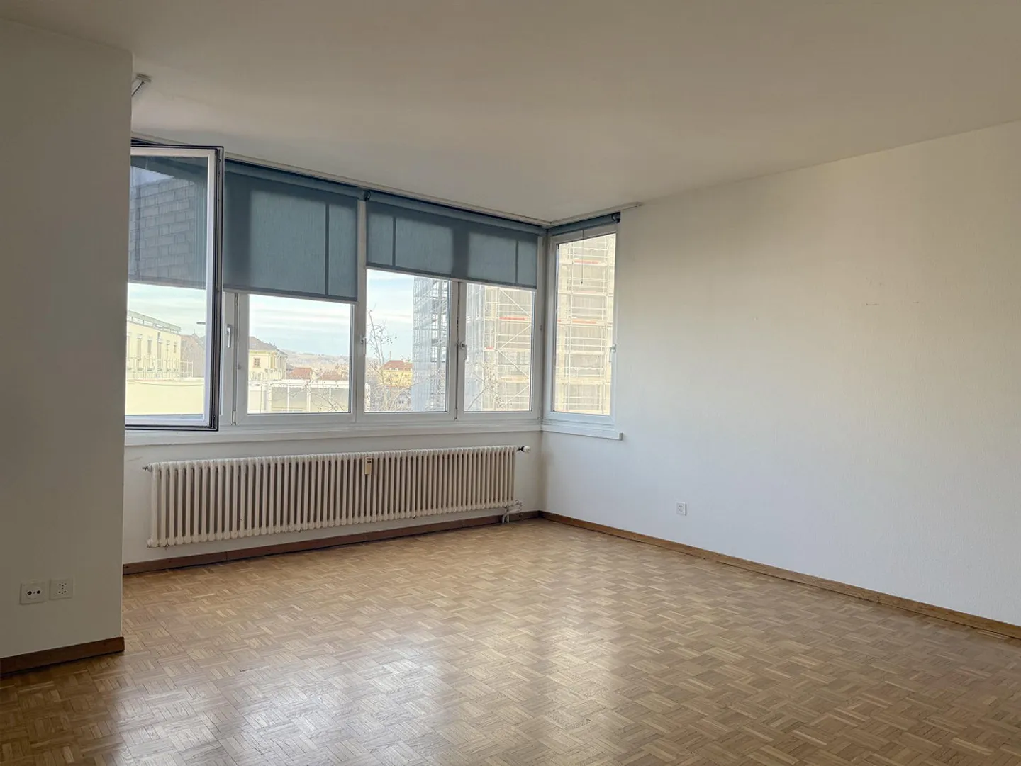 Appartement de 1,5 pièce situé au centre - Photo 2 sur 6