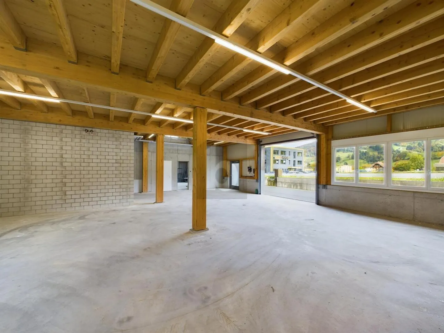 NEUBAU FÜR MASSGESCHNEIDERTE BEDÜRFNISSE - Foto 2 von 6