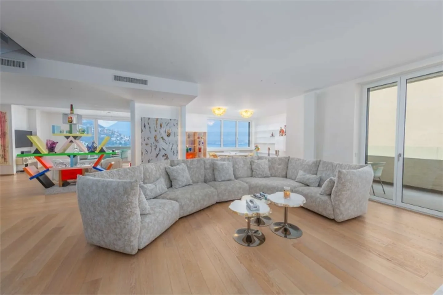 Maisonette a Lugano con alta vista sul lago - Foto 1 di 11