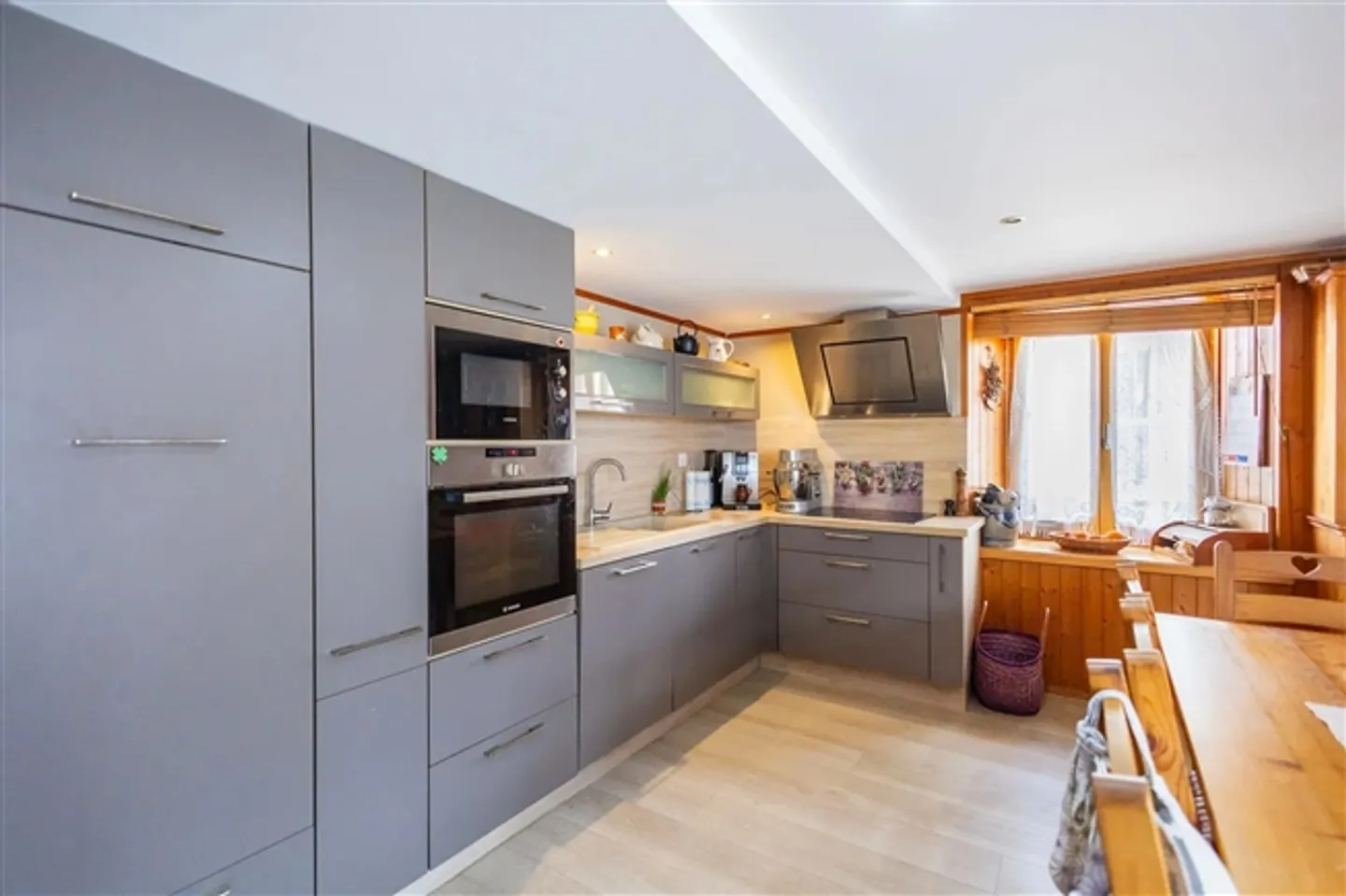 Maison de caractère avec deux appartements - Albeuve (Gruyère) - Photo 4 sur 20