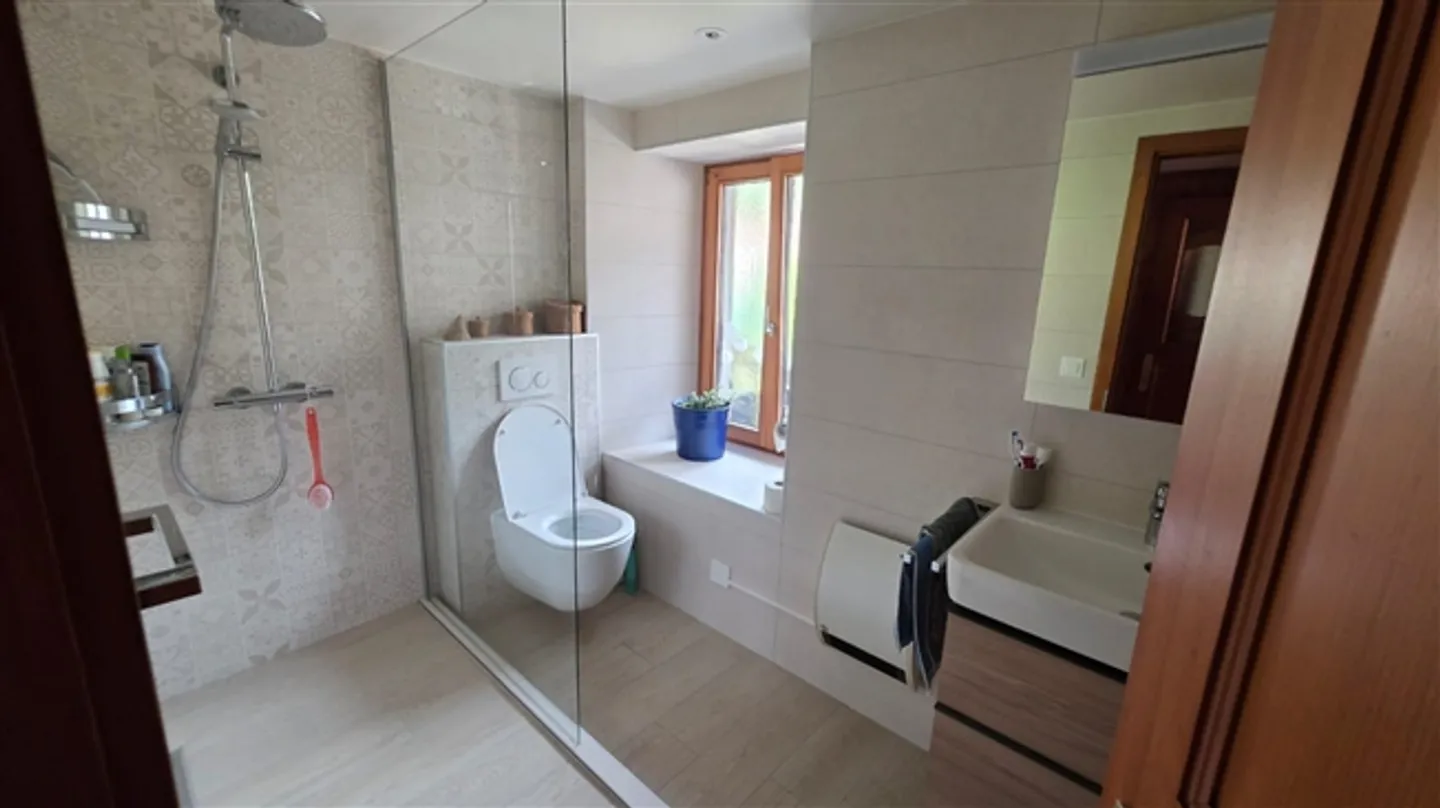 Maison de caractère avec deux appartements - Albeuve (Gruyère) - Photo 13 sur 20