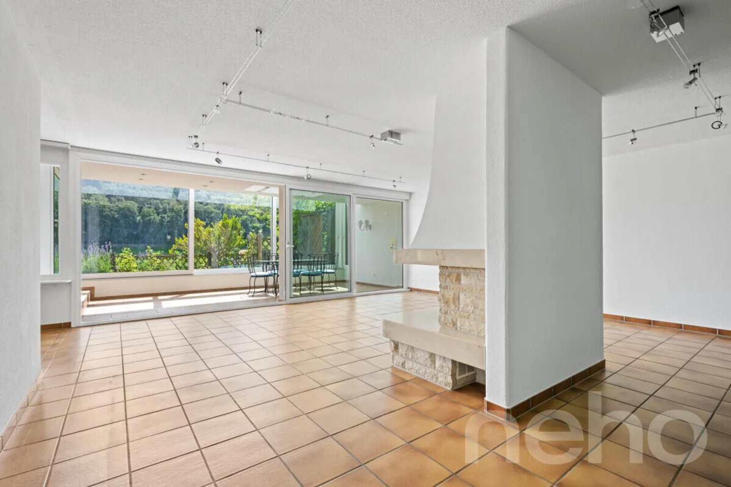 Vivere esclusivo con giardino, veranda e vista panoramica - Foto 4 di 12