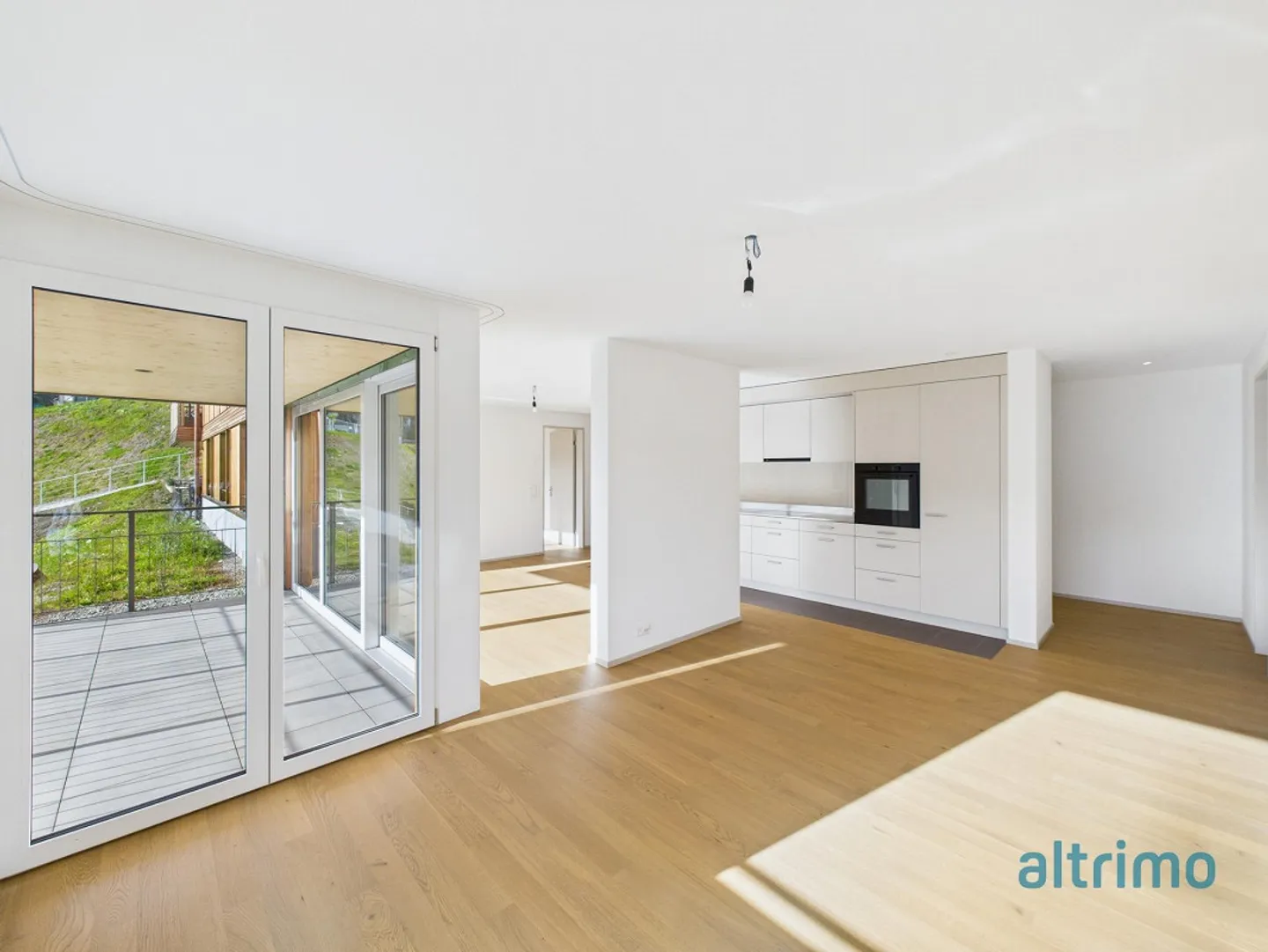 New 3.5-room garden apartment with a wide view - Photo 2 of 11